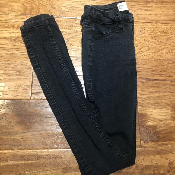 Hollister Jeans - Picture 4 of 4